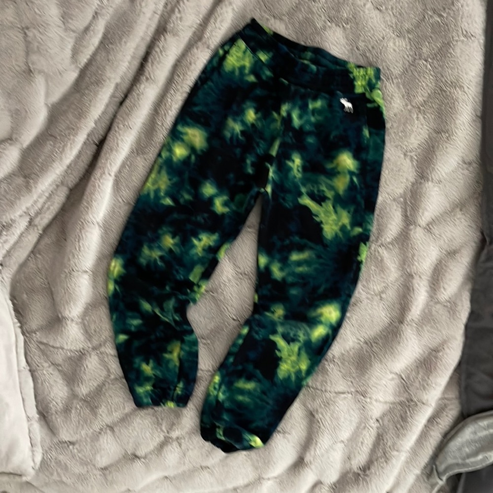 Abercrombie Kids sweat pants size 9/10